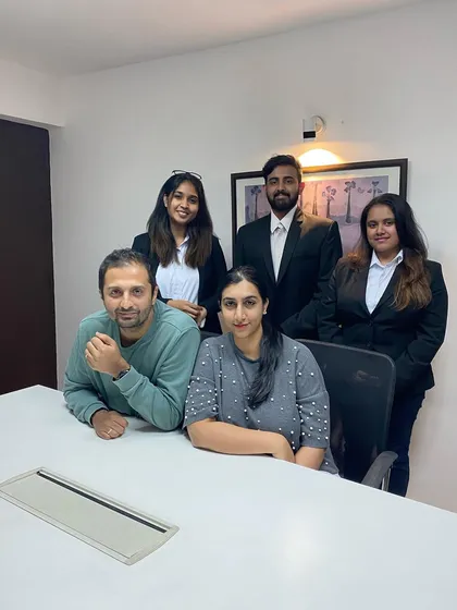 Our December 2022 interns, a great group to end the year with.