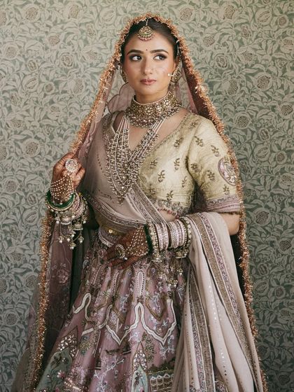 The way the light catches the details of Vasav's dupatta and jewelry is just magical. Her makeup was kept soft and radiant to match this ethereal vibe.