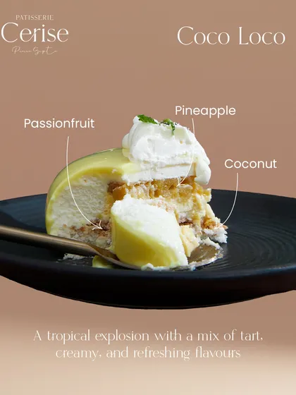 I love showing what’s inside my cakes. The Coco Loco is a tropical escape, and here you can see how the tart passionfruit, sweet pineapple, and creamy coconut come together. Each element is chosen to create a perfect, refreshing balance.