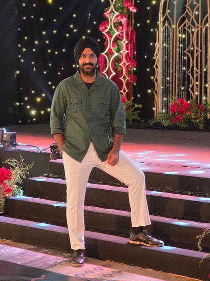 A new performance, a new look. Posing on stage before a gig, ready to get the party started.