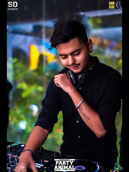 Kuldeep Parmar - Private & Corporate Event DJ Behind the Console photo 13