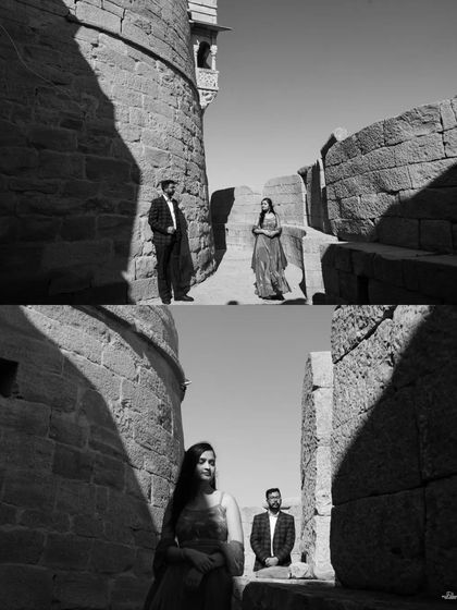 Another black and white composition from Jaisalmer Fort, playing with light and shadow to create a timeless and artistic portrait of the couple.