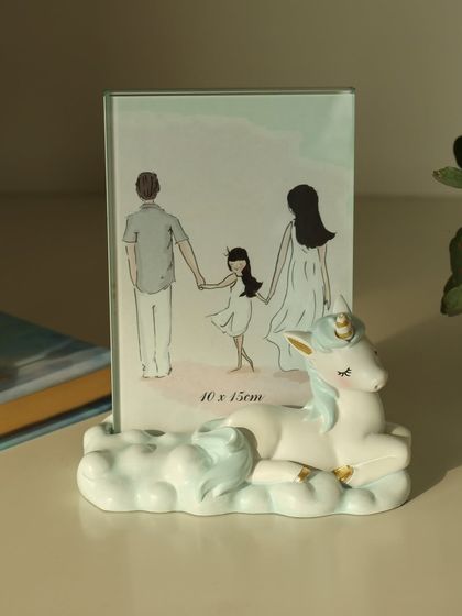 Timeless Treasures: Photo Frames & Keepsake Boxes photo 13