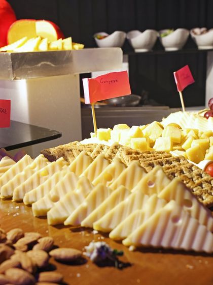 Seven Seas Catering - Corporate Event Catering Bountiful Buffets & Spreads photo 34