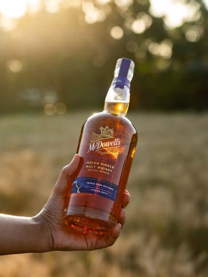 Lost & Hungry Studios - Product & Brand Photography & Videography Dynamic Beverage Photography photo 24