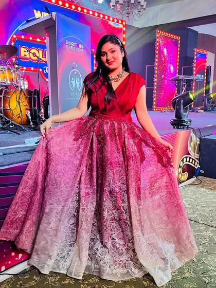 My look for the grand award night I hosted for Bharat Rubber Works. I always dress to match the glamour of a gala evening.