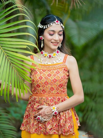 Haldi & Mehendi Ceremonies photo 16