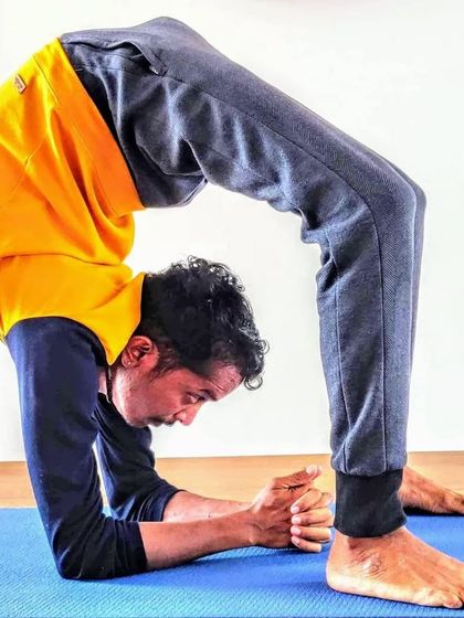 Nirakula Yoga - 200-Hour Yoga Teacher Training (RYT 200) The Art of Asana: Alignment & Practice photo 55