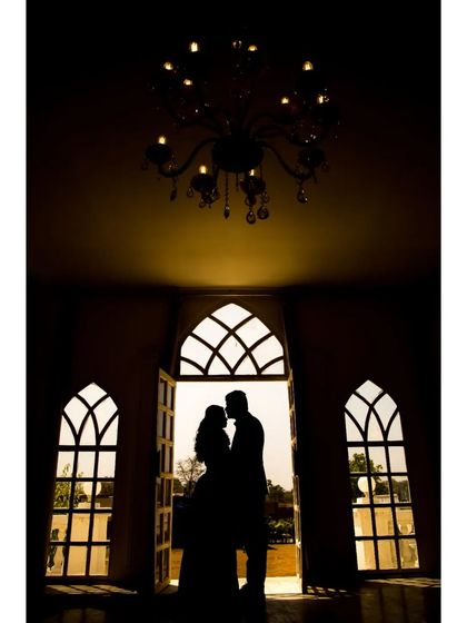 Your Love Story: Pre-Wedding Shoots photo 4