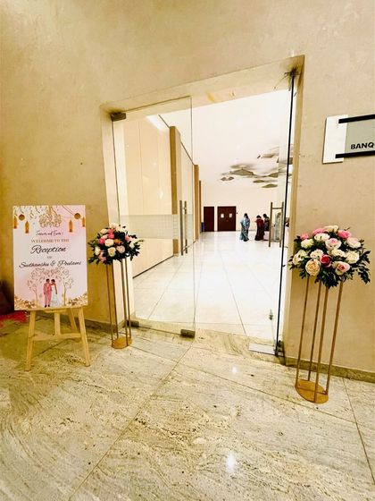 Elegant Reception & Engagement Decor photo 4