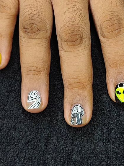 Your nails, your rules. This set is a perfect example of how I can create custom, hand-painted art that reflects your personality.