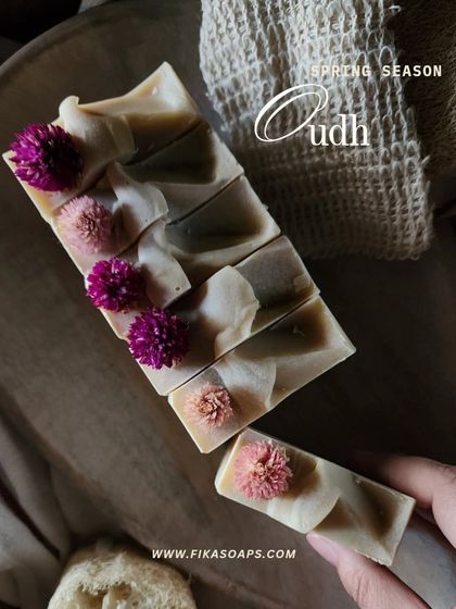 My Oudh soap, topped with beautiful dried flowers, is a unique bestseller. The rich, woody scent provides a grounding and luxurious experience, a perfect escape from the summer heat.