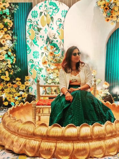 Feeling like royalty on this lotus-themed seat at a Haldi ceremony. The decor was absolutely breathtaking.