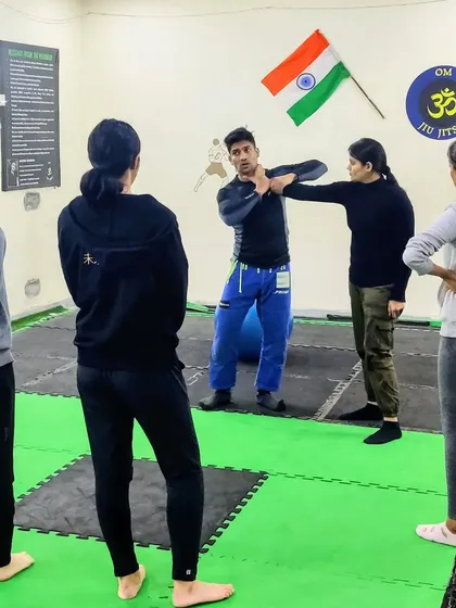 You have two choices: learn to defend yourself or keep looking over your shoulder. In my self-defense workshops, I teach women practical techniques to be independent and strong.
