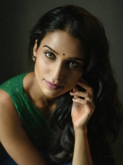 Elegant Saree Portraits photo 3