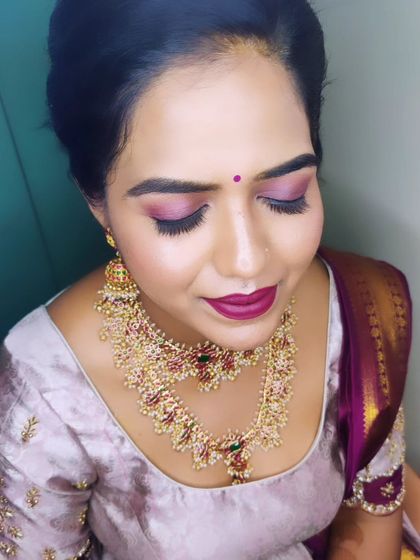 Usha Gowda - Special Occasion Makeup and Hair Styling Wedding & Festive Occasions photo 28