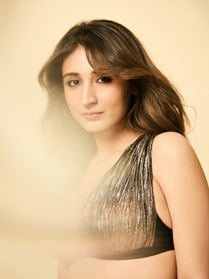 Chic & Contemporary photo 5