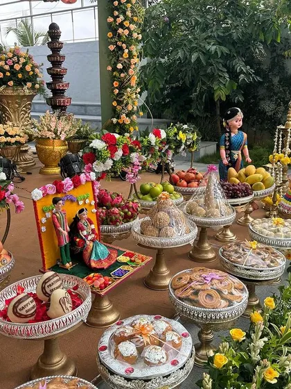 Another close-up of the offerings from the yellow-themed event.