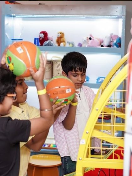 Arcade Games & Pretend Play photo 17