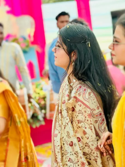 A side profile amidst the crowd at a traditional Indian wedding. I am always observing and feeling the energy of the event to make sure the dances resonate with everyone.