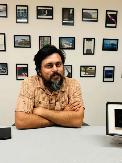 To the architects who push boundaries, we are thrilled to support your vision. Here is Architect Chintan of Idesign Studio in Delhi with our latest WiFi Keypad.