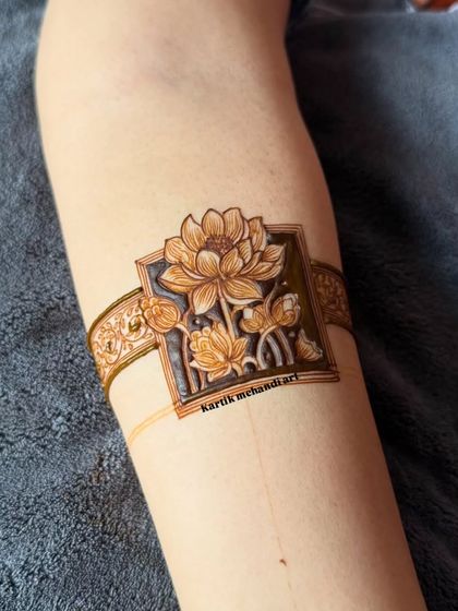 Another view of the lotus arm band, showing its clean lines and elegant placement. It's a perfect example of our modern design capabilities.