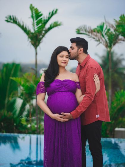 Outdoor Elegance: Lush Parks & Golden Light photo 19