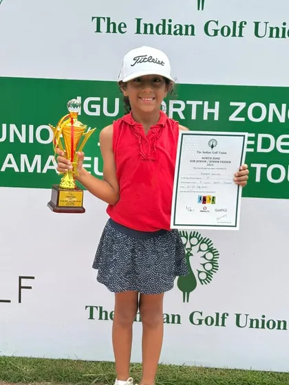 Amairaa Kaushal with her 1st position trophy in Category E Girls at the IGU North Zone Tour.
