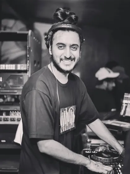 A simple, black and white portrait. This is my way of recommending good music that is worthy of your time.