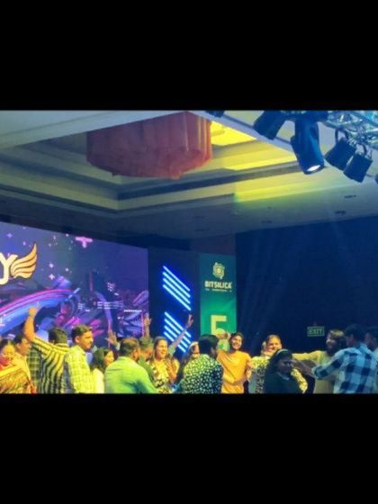 McDj Sandy - DJ, MC & VDJ Services for Events Corporate Event Entertainment photo 100