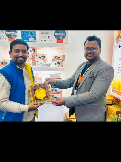 Here I am at the IFSEC India 2024 security exhibition, receiving an award from a Bcam representative. Attending these events helps me source the best and latest technology for my customers.