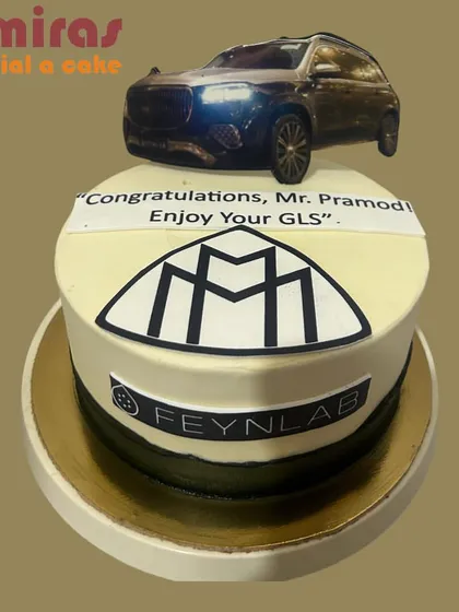 To celebrate a major purchase, I created this cake featuring the Feynlab and Maybach logos, topped with an edible model of the new GLS. It's the perfect way to mark a significant achievement or company milestone.