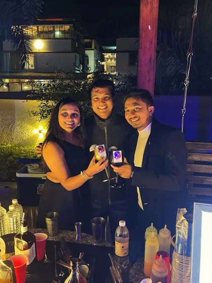 Sharing a smile with the happy couple, Mit and Nikita. We love personalizing the experience, right down to the custom photo tags on their cocktails.