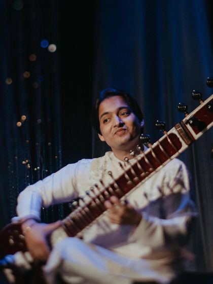 In The Spotlight: Concerts & Live Performances photo 25