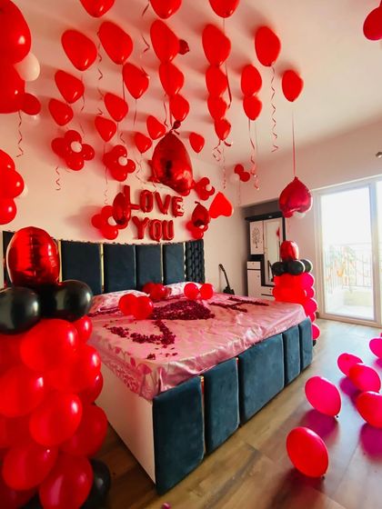 Romantic & Anniversary Decorations photo 14