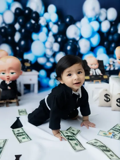 On the move! Even when they're crawling, we can capture amazing shots for a themed photoshoot.