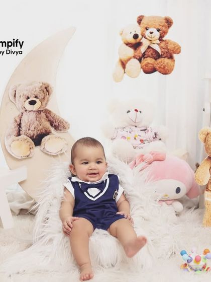 Posed Newborn & Sitter Sessions photo 6