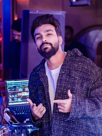 A confident pose behind the decks at The Fixx Bar. I'm always ready to bring my best to every single show.