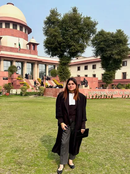 A victory outside the Supreme Court of India. After a long fight, I helped a father get rightful visitation rights to his child. Some cases are more than just legal wins; they are about reuniting families and securing justice.