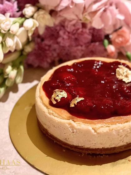 A classic New York style cheesecake with a beautiful strawberry compote topping. I've added a few flakes of edible gold leaf for that signature touch of Mithaas luxury.