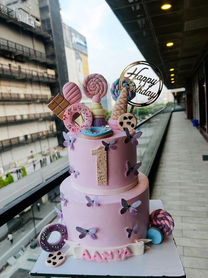 The Cakeos - Custom Themed & Designer Cakes Multi-Tier & Grand Celebration Cakes photo 5