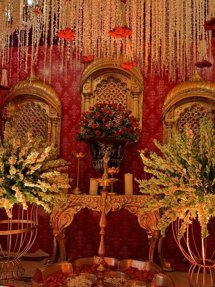 Royal Sanctuaries: Grand Wedding Mandaps & Receptions photo 40