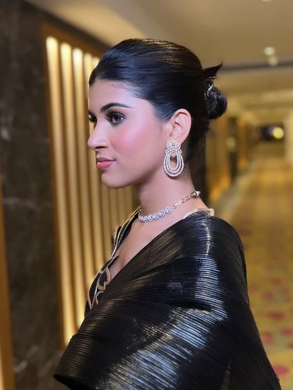 Cocktail & Reception Looks photo 28