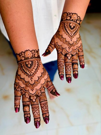 Mitali - Mehendi for Special Occasions Engagement & Pre-Wedding Celebrations photo 14