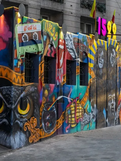 This is how we make an entrance. We transformed the entire exterior of the 1522 pub in Bangalore into a vibrant, multi-layered piece of art. This large-scale graffiti mural shows our ability to handle massive projects and create unmissable landmarks for businesses.
