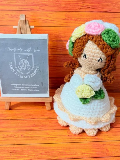 This is one of my favorite creations, a magical doll that transforms into a beautiful bouquet of roses. It’s a perfect example of how I love to blend playful design with detailed craftsmanship to make a truly unique keepsake.