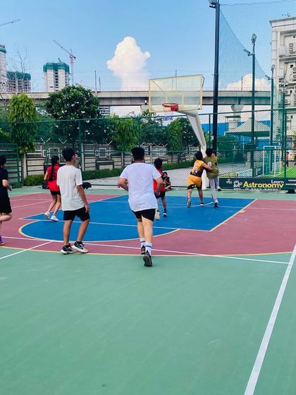 On-Court Action: Scrimmages & Games photo 236