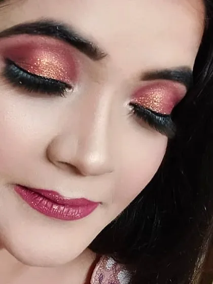 A close up of a dramatic glitter eye makeup for a sagan ceremony. I use high quality products from brands like MAC and Nars to create bold and beautiful eye looks that really stand out.