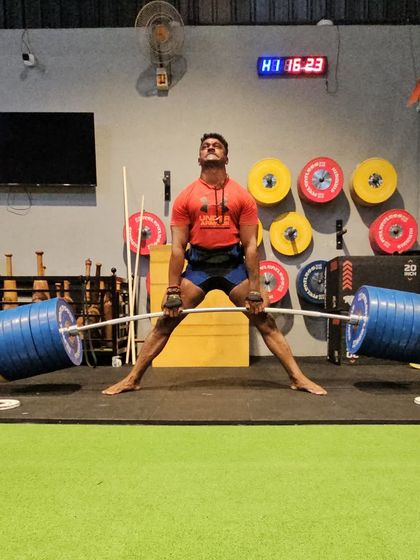 Vishwanath Bhaskar - Powerlifting Coaching The Art of the Deadlift photo 9