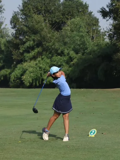 A great action shot of Aaradhya's swing during the USKIDS Championship.